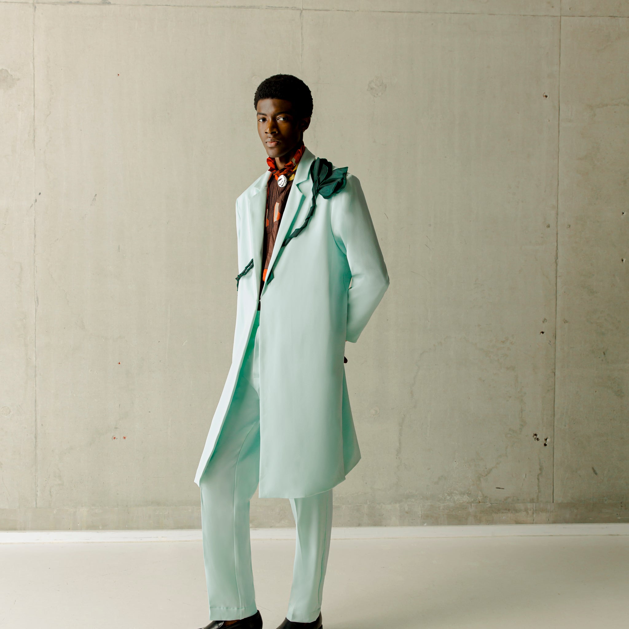 Akin bloom overcoat